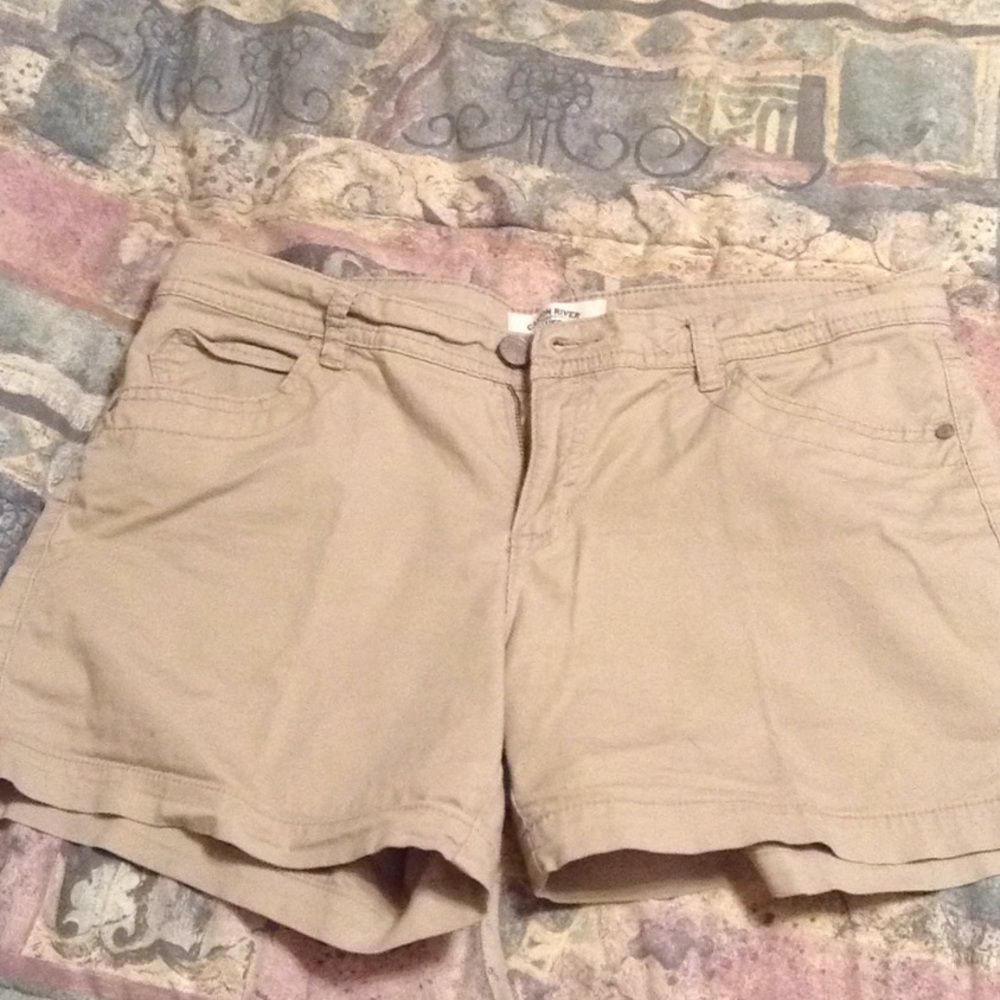 Woman's Shorts